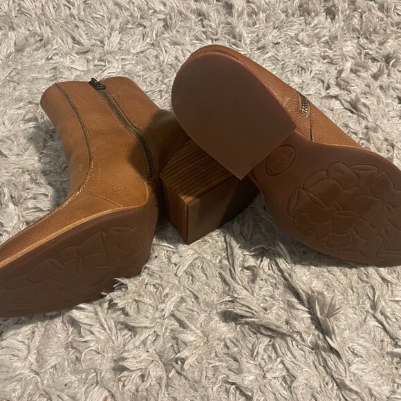 Kork Ease Cantley Bootie in Terra sz 10 - Picture 8 of 10